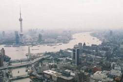 上海一奇人靠种菜、养鱼年入3600万养鱼不用换水种菜不用施肥卫生间陶粒回填做法图集